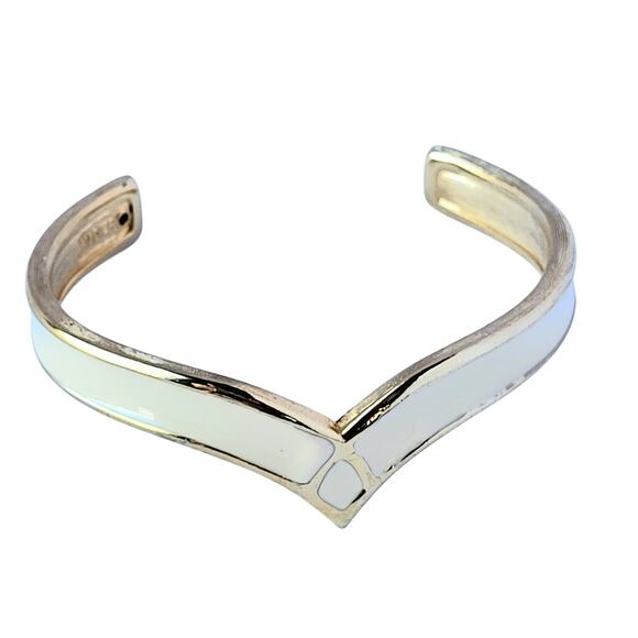 Napier Gold Cream Enamel Cuff Bracelet Vintage Signed Boxed - Picture 1 of 9